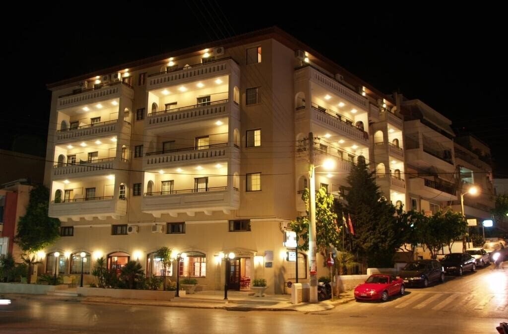 Фотография Elina Hotel Apartments 3*