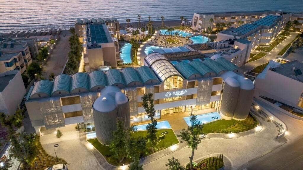 Отель Amira Beach Resort & Spa 5*