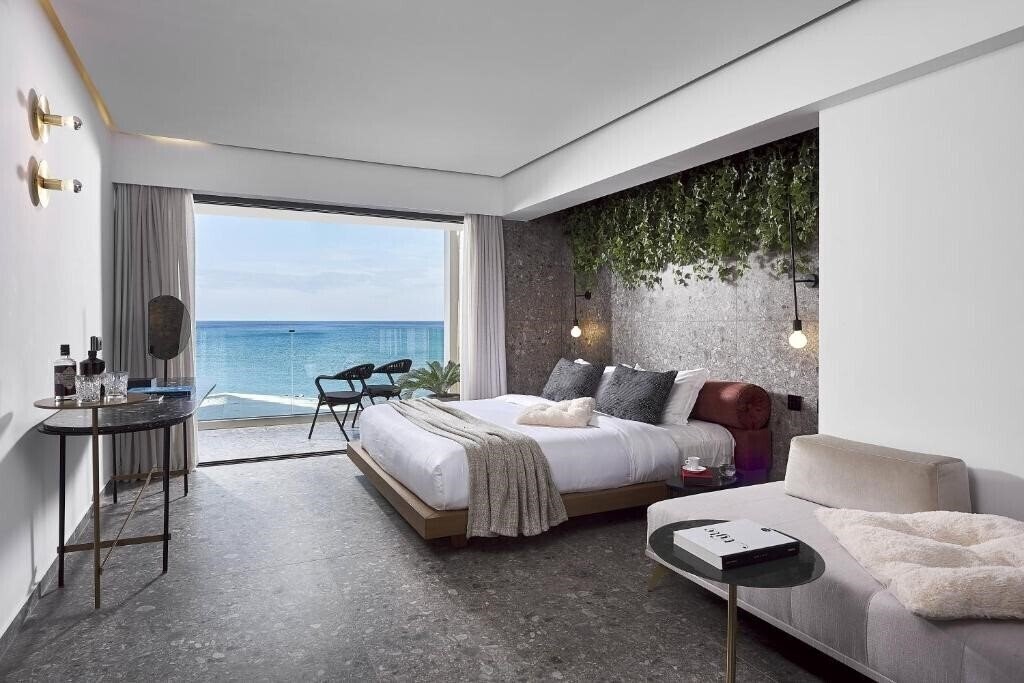 Отель Dyo Suites 4*