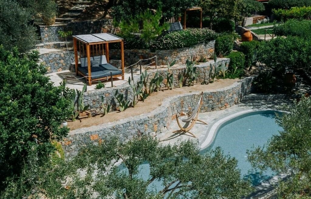 Готель Irini Mare Hotel 4*