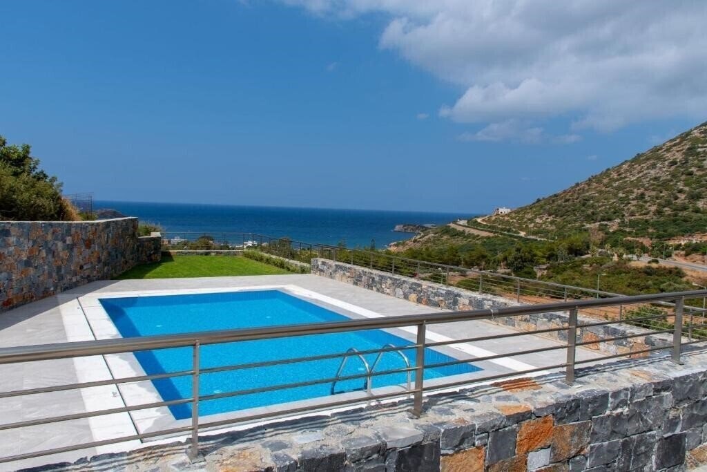 Фото Aquamarine Villas 5*