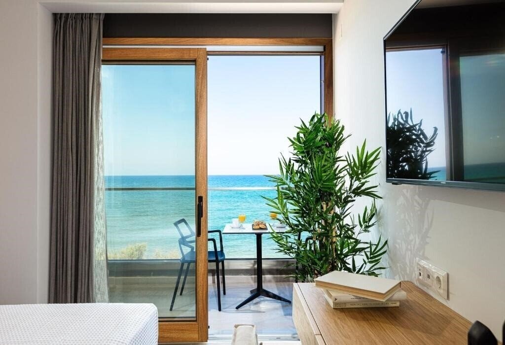 Картинка North Coast Seaside Suites 4*