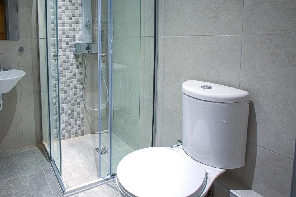 Фото Emilia Apartments 3*