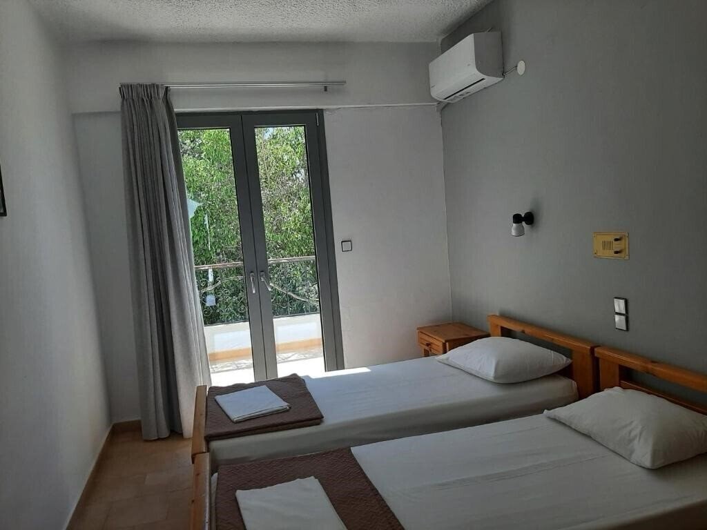 Фотографія Ostria Hotel 2*