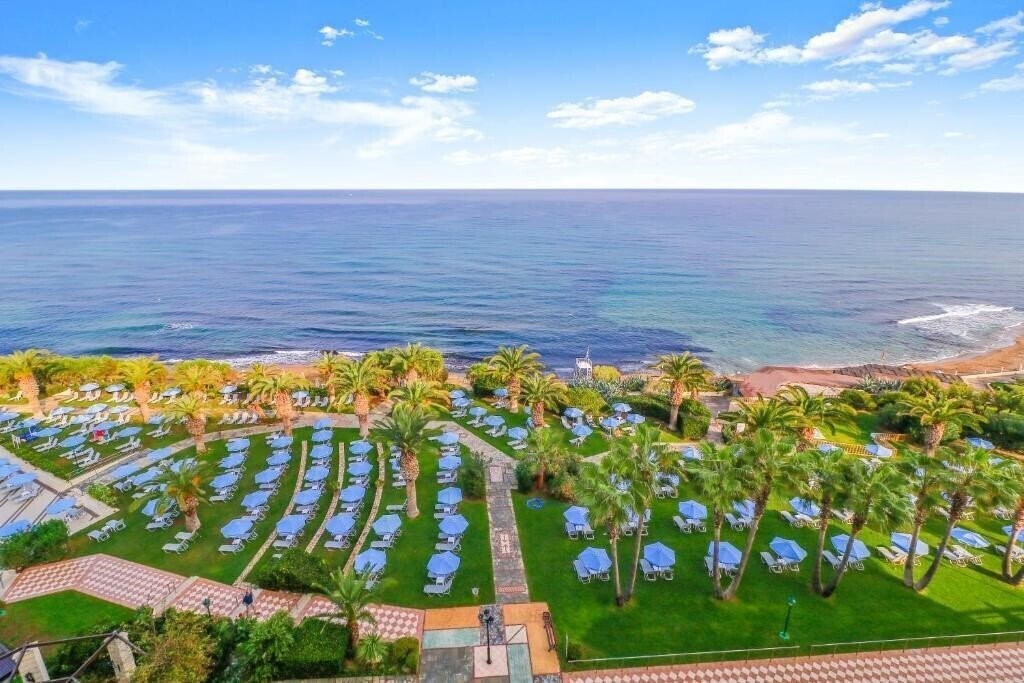 Готель Creta Star Hotel 4*