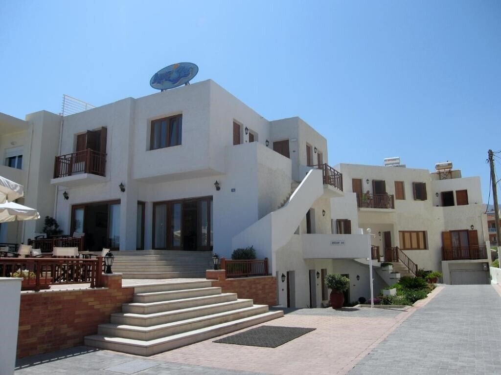 Отель Blue Sea Hotel 3*