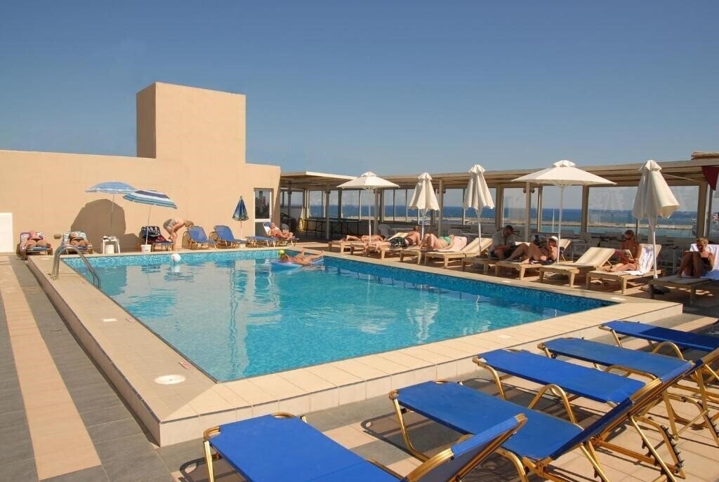 Готель Achillion Palace 4*