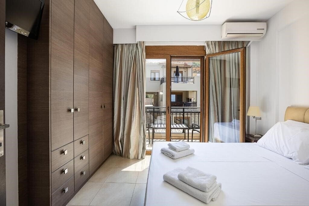 Картинка Pantheon Villas & Suites 4*