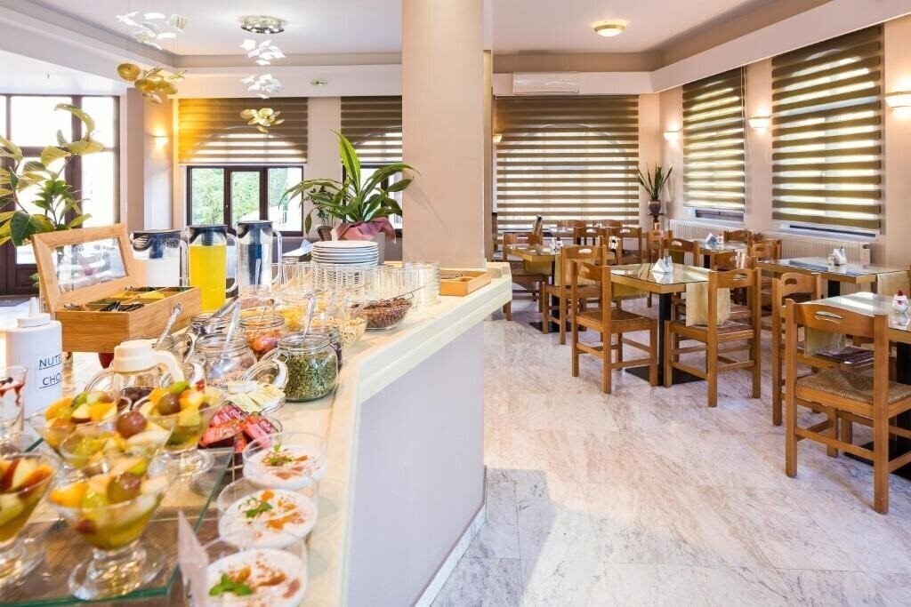 Картинка Eltina Hotel 2*