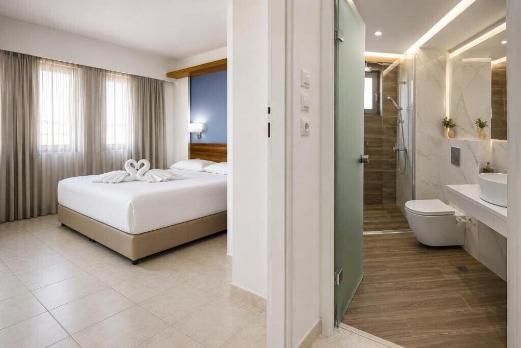 Фотографія Mary Hotel & Mary Royal Suites 3*