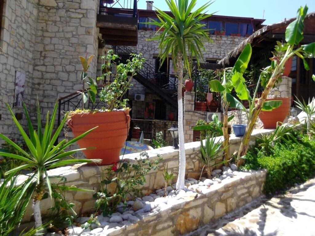 Зображення Stone Village Hotel Apartments 4*
