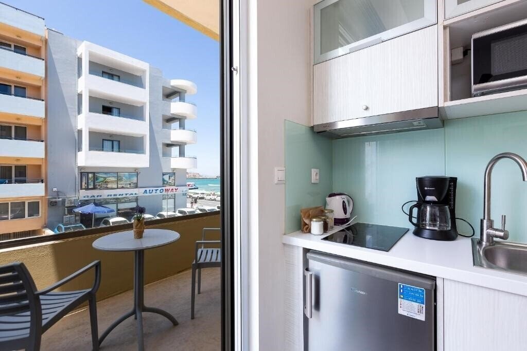 Фотография Meltemi Coast Suites 4*