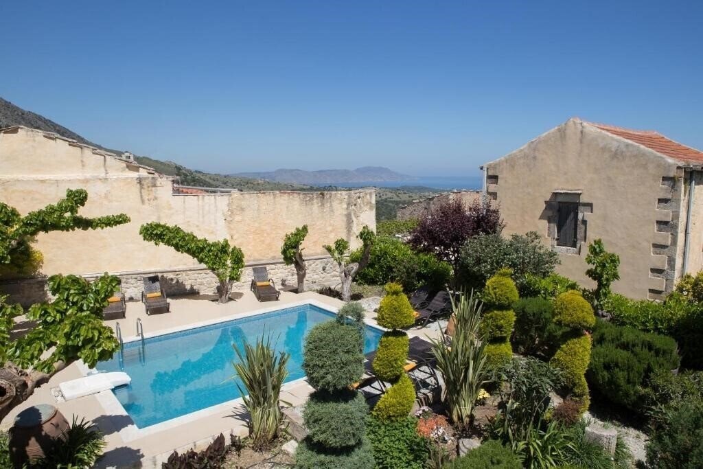 Фото Arcus Suites 4*