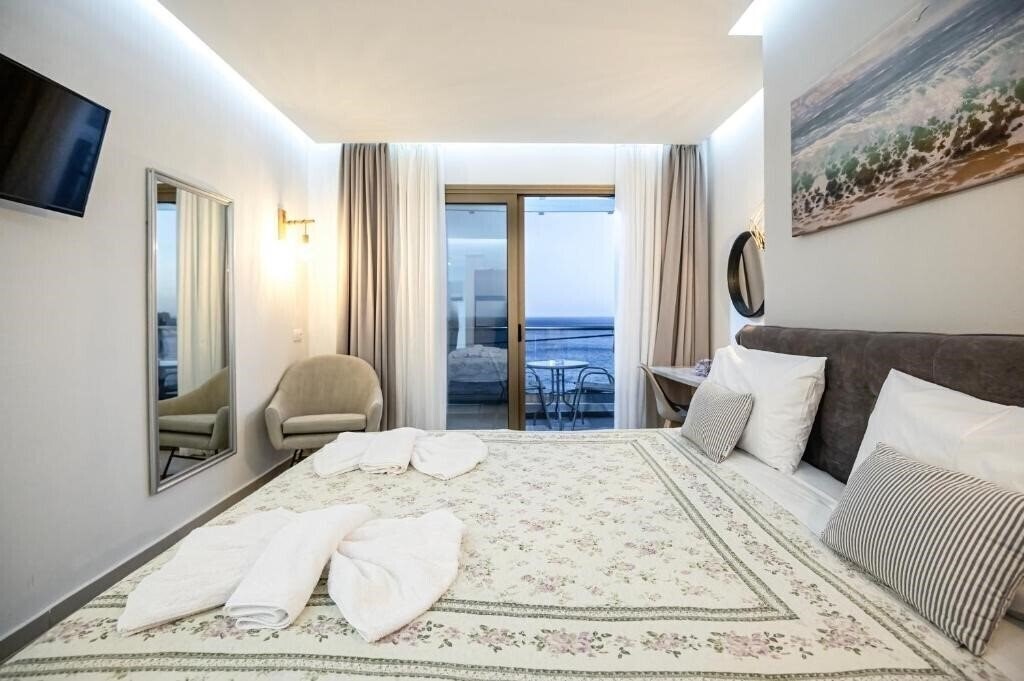 Картинка Creta Mare Hotel 2*