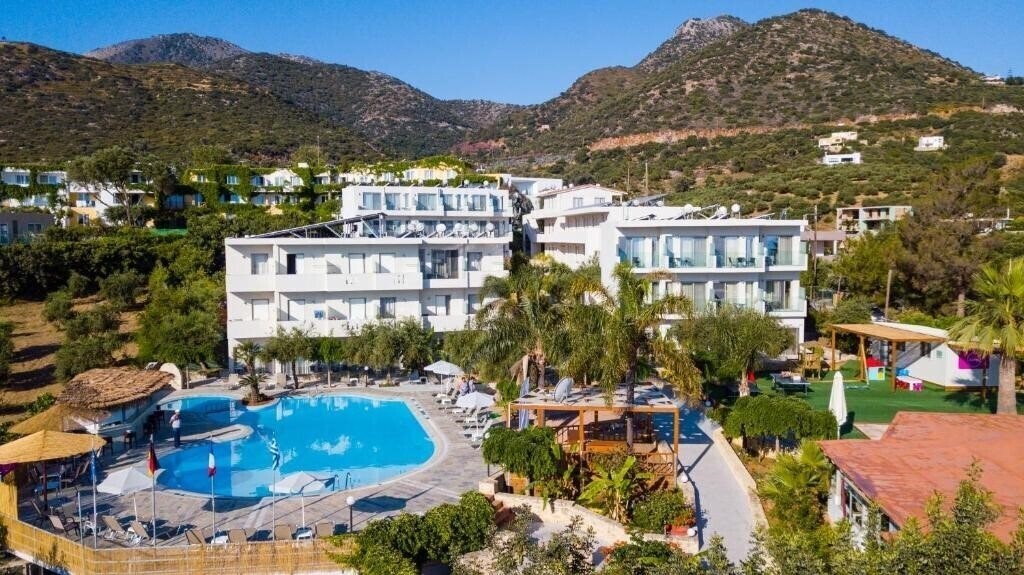 Готель Resol Hotel 4*