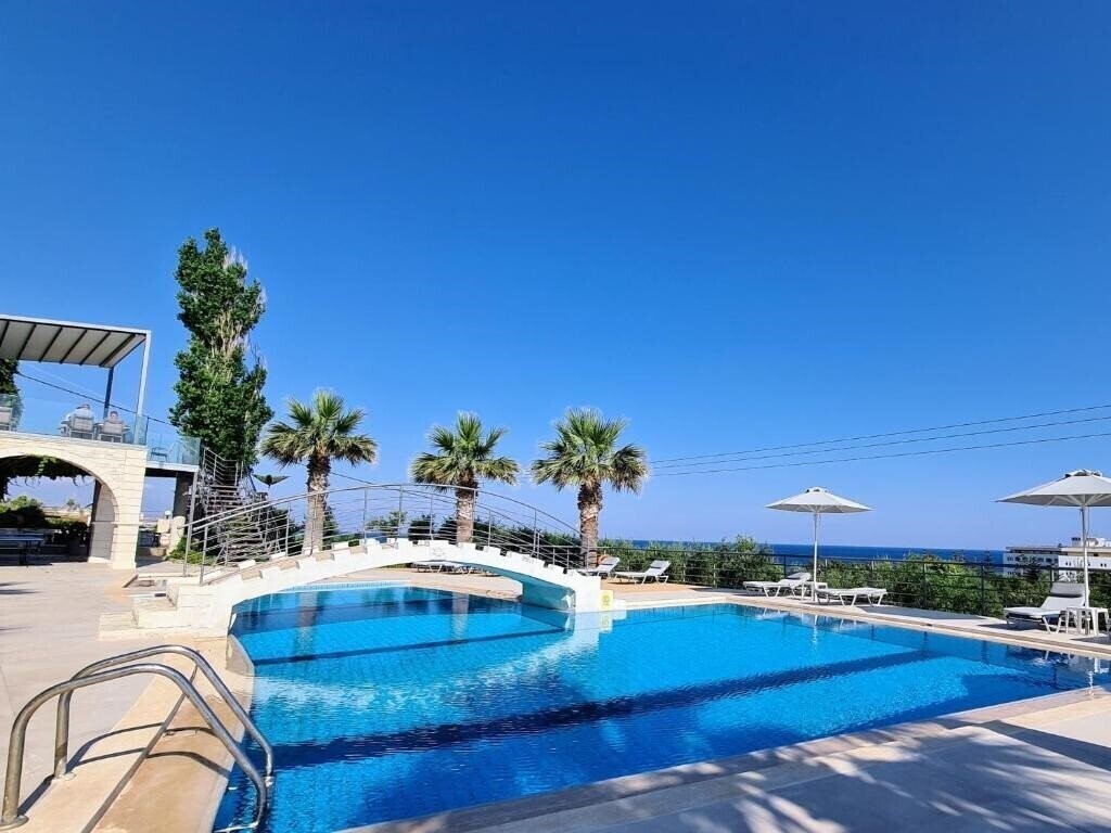 Картинка Oasis Skaleta 2*