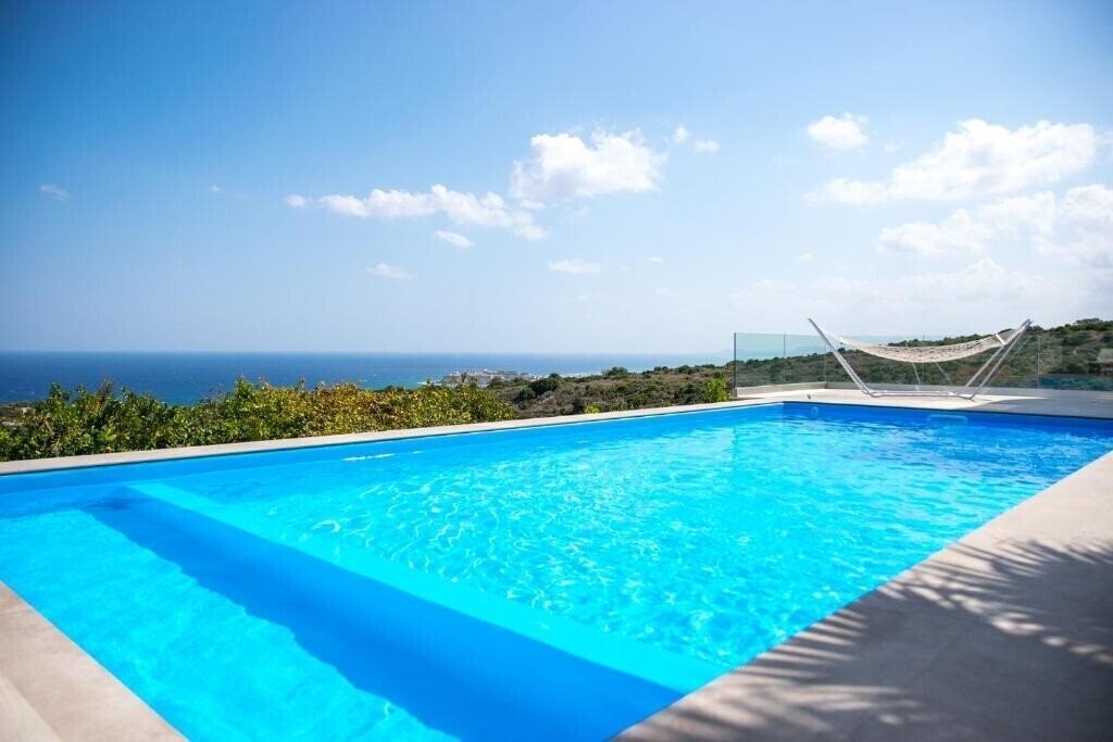 Отель Villa Infinity 4*