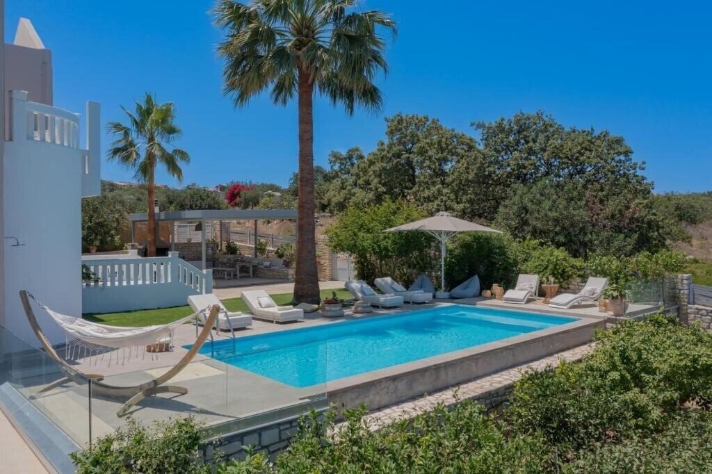 Фотография Villa Infinity 4*
