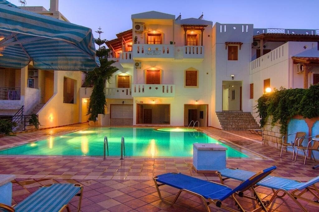 Фотография Adonis Hotel 2*