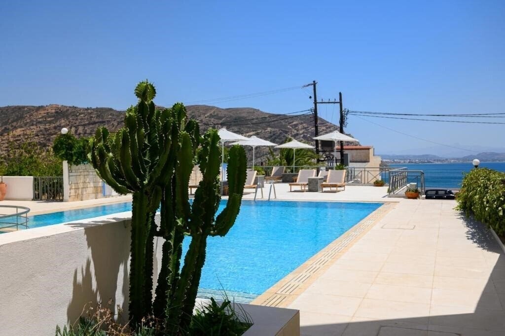 Картинка Adonis Hotel 2*