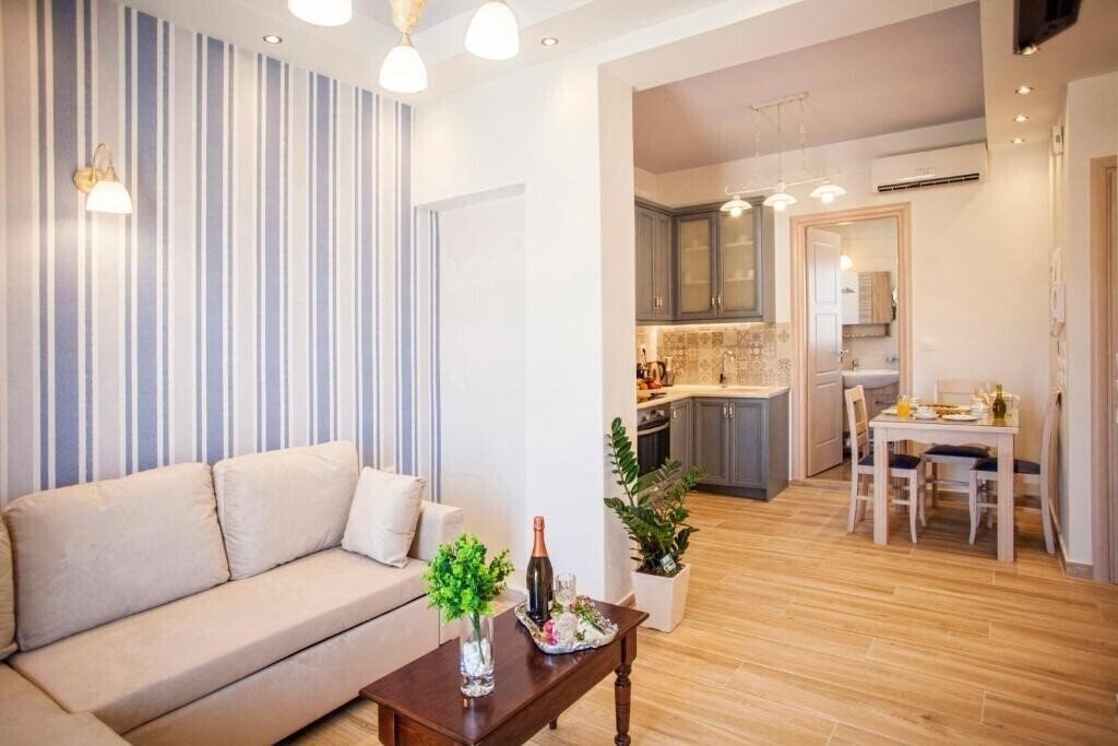 Отель Afroditi Villa 3*