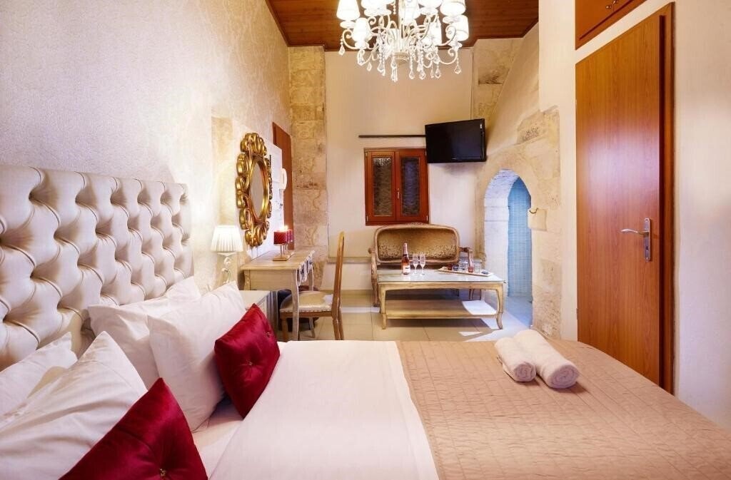 Фото Archontiko Old Town Suites 5*