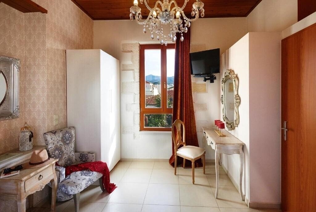 Фотография Archontiko Old Town Suites 5*