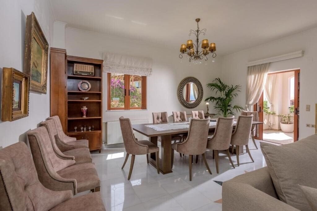 Картинка Araucaria 3*
