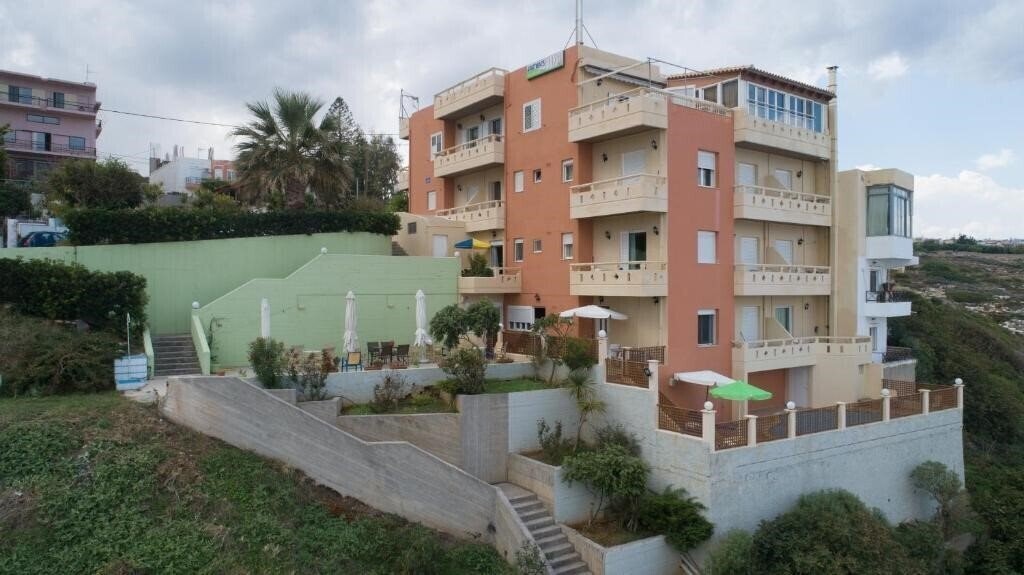 Фото Eliza Apartments 3*