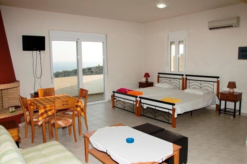 Фото Paterakis Studios Triopetra 3*