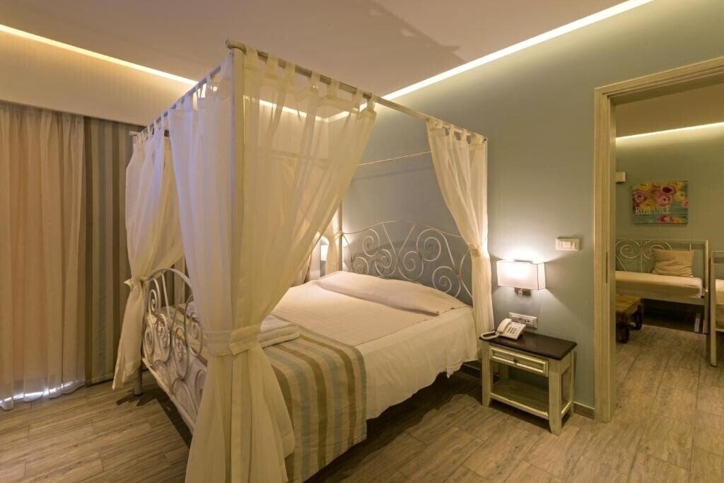 Зображення Princess Irini Sea Front Aparthotel 3*