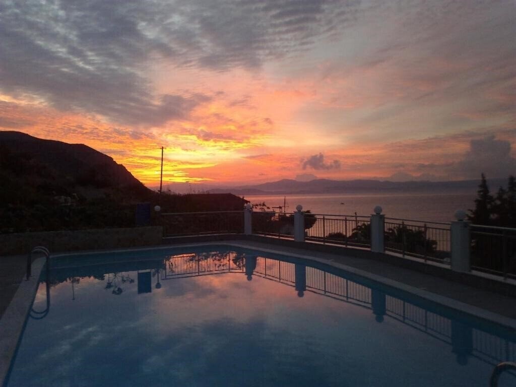 Картинка Sky Beach Hotel 3*