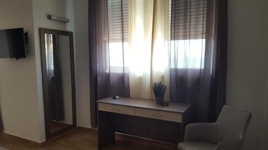 Фото Sky Beach Hotel 3*