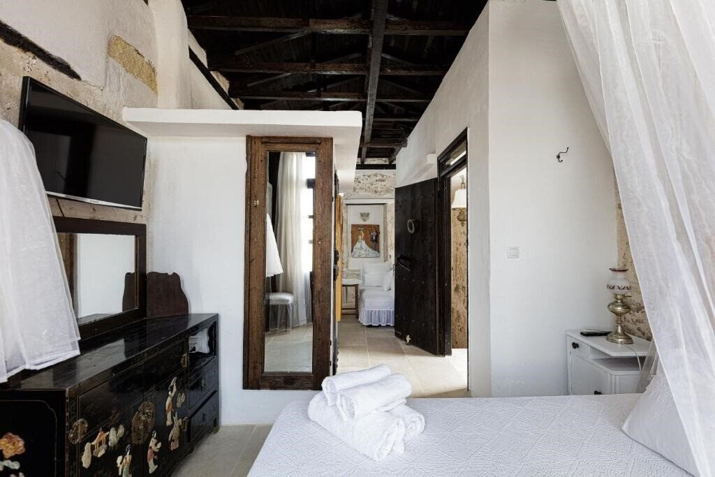 Изображение Antonias House 4*