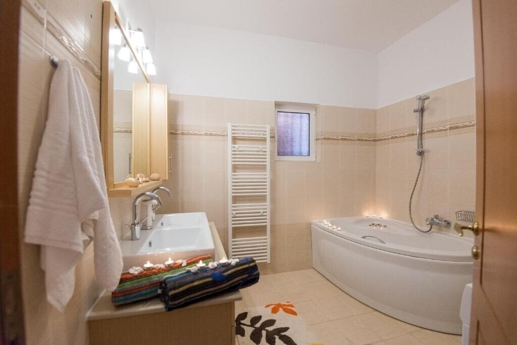Фотография Diogenis Home 4*