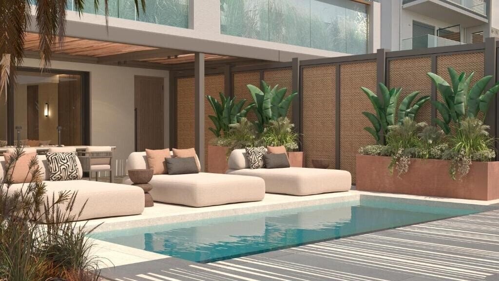 Фото Iris Luxury Beach Front Residence 4*