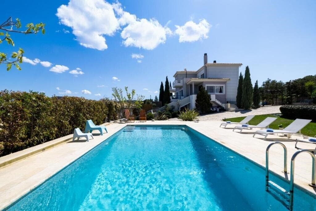 Отель Abelos Villa 3*