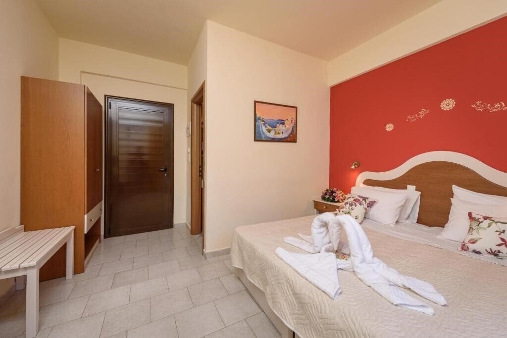 Фотография Antigoni Hotel 3*