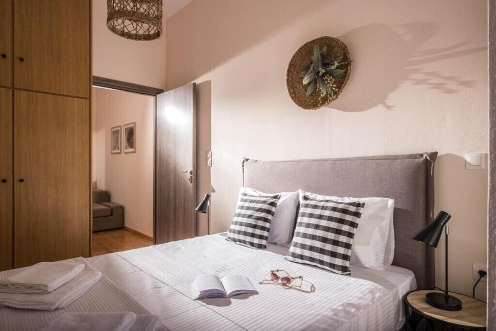 Готель Irini 3*