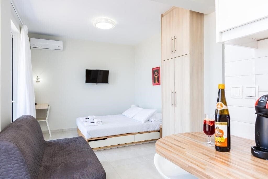 Картинка Sunset View Apartment 3*