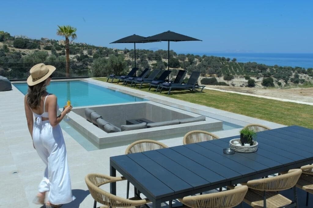 Фотография Villa Andriana 3*