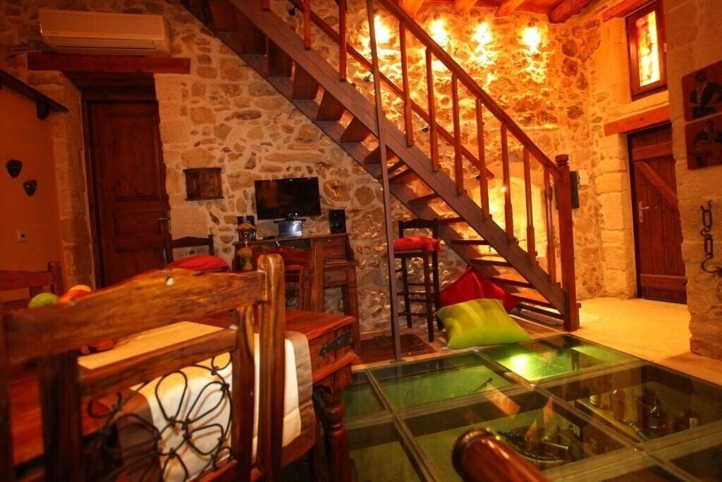 Картинка Villa Petropolis 3*