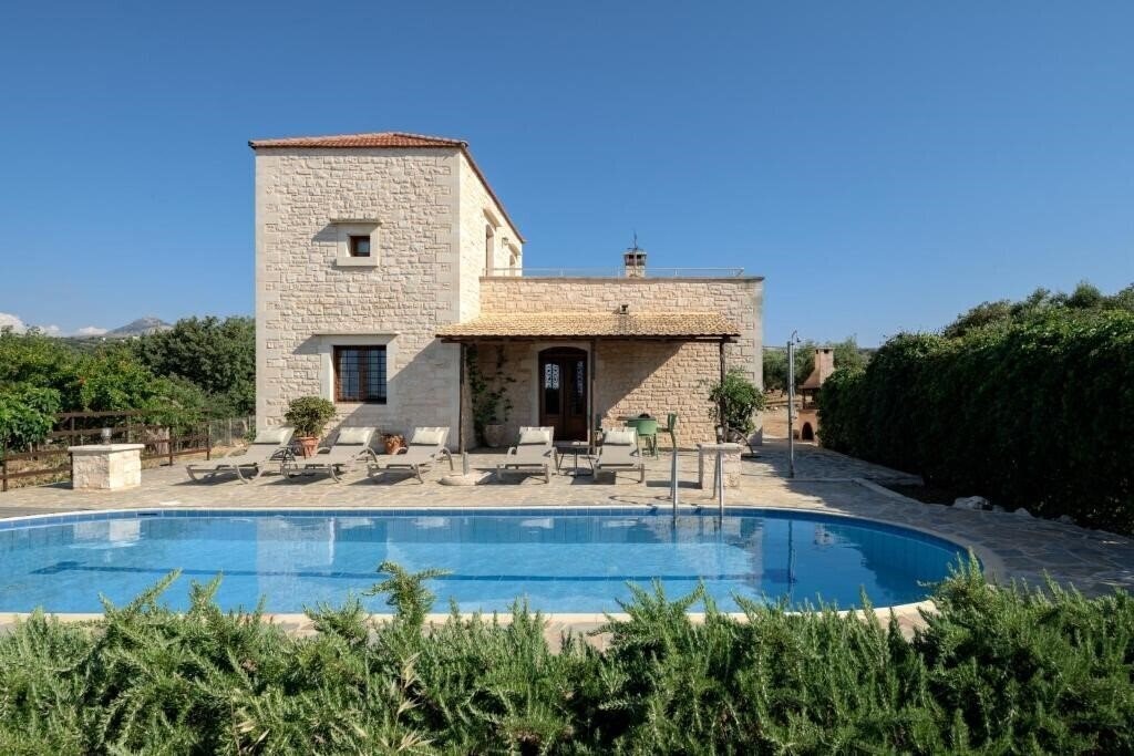 Отель Villa Rhadamanthus 3*