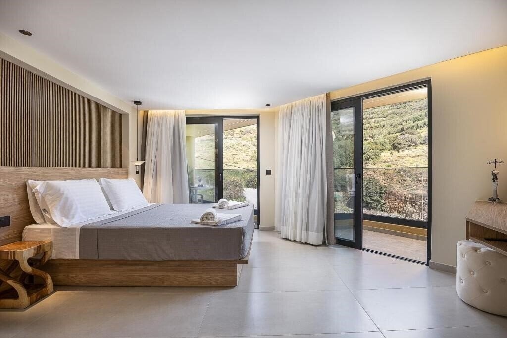 Фото Elmima Luxury Bali Villa 4*