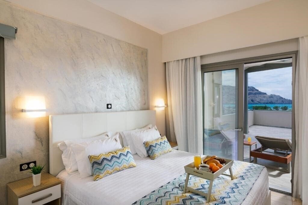 Отель Belvedere Apartments & SPA 4*