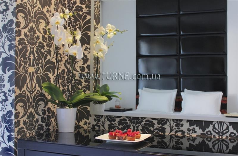 Готель Galaxy Art Hotel 3*