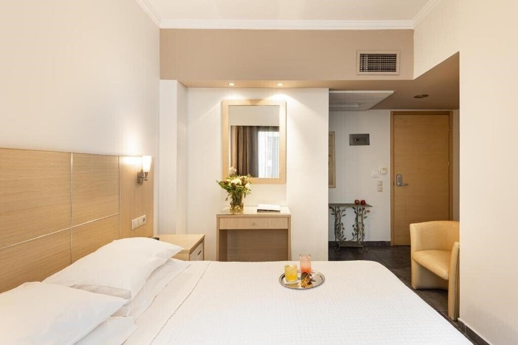 Фото El Greco Hotel 3*