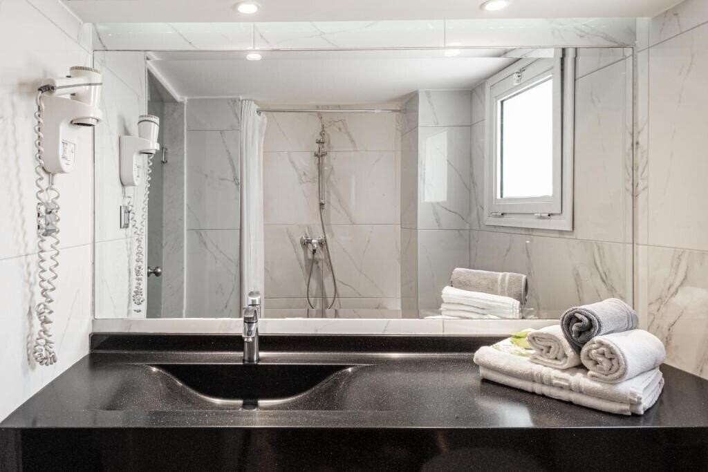 Фотография El Greco Hotel 3*