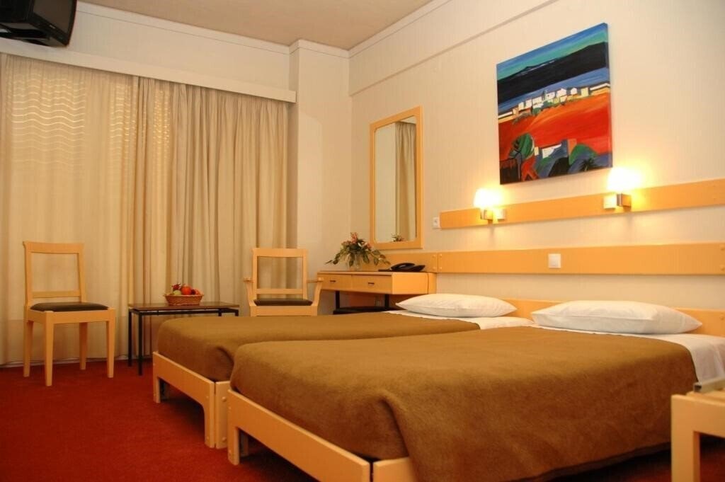Готель Amalia Hotel 3*