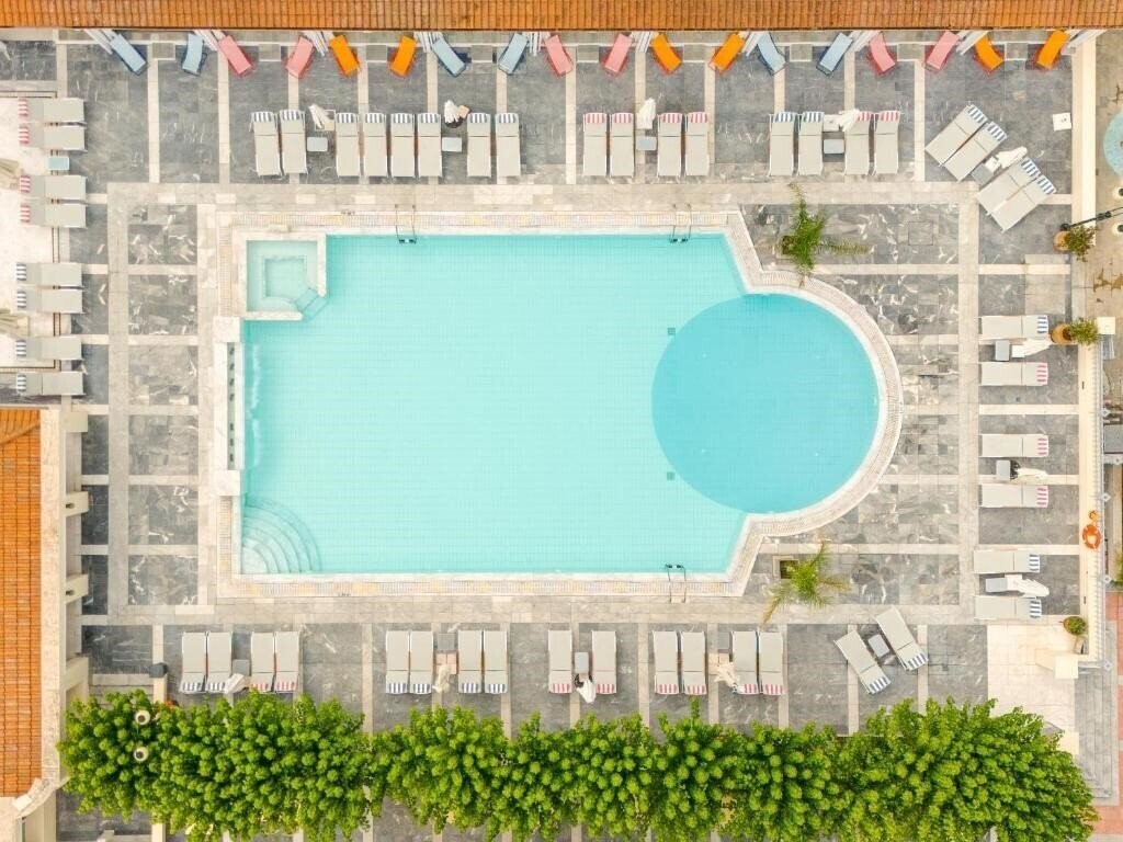 Фото Sun Beach Agia Triada 4*